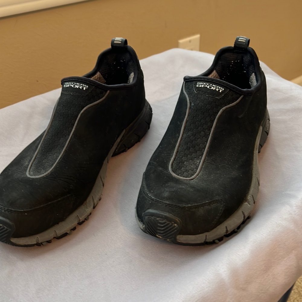 Mens Sketchers Sport Shoes.